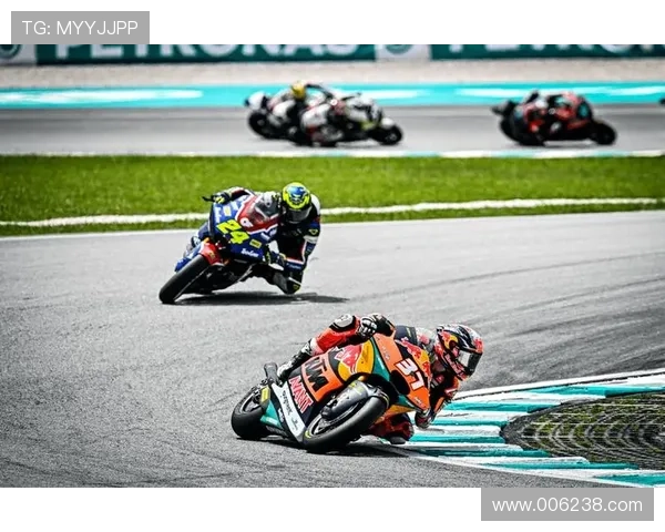 MotoGP赛季精彩回顾：新星崛起与老将角逐激烈赛道争锋