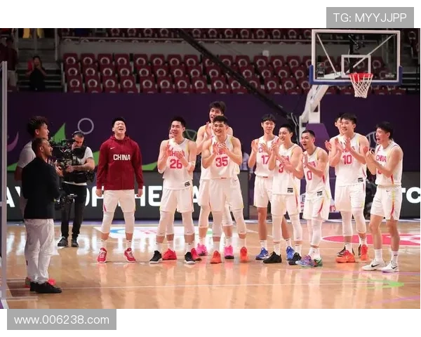 中国男篮战胜菲律宾队成功晋级亚洲杯四强 昔日强敌迎来新一轮挑战