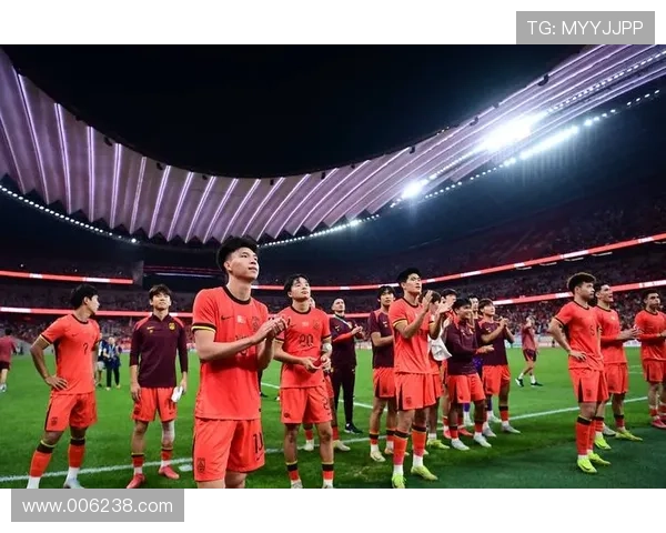 中国男足连胜晋级亚洲杯八强展现团队力量与青春激情