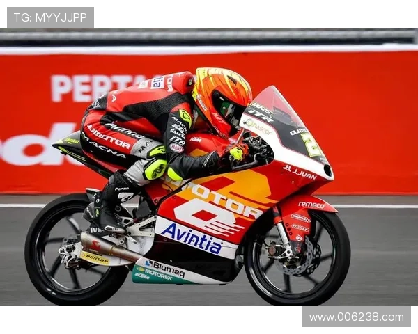 MotoGP赛季最新动态 法拉利车队迎来重大突破 争夺冠军进入白热化阶段