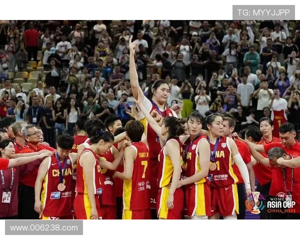 中国篮球队在亚洲杯决赛中逆转取胜成功卫冕夺冠创历史新高