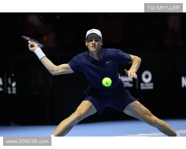 网球新星震撼全场横扫世界冠军 展现超强实力打破纪录